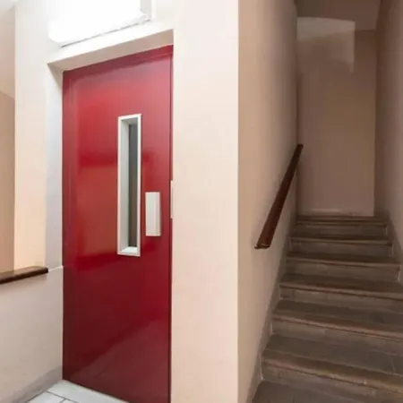 Canela Homes Urquinaona